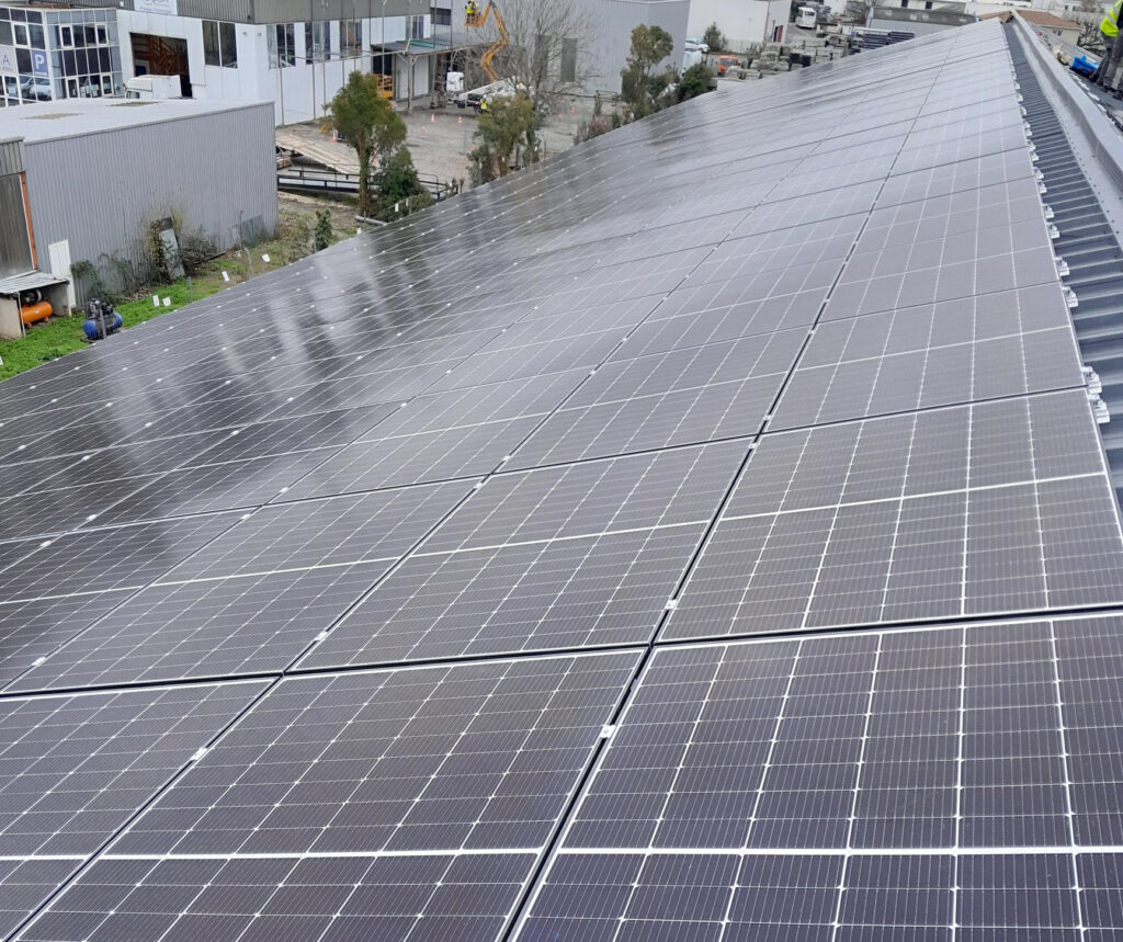 Larrieu réalisation de panneau solaire par la société SOL'R